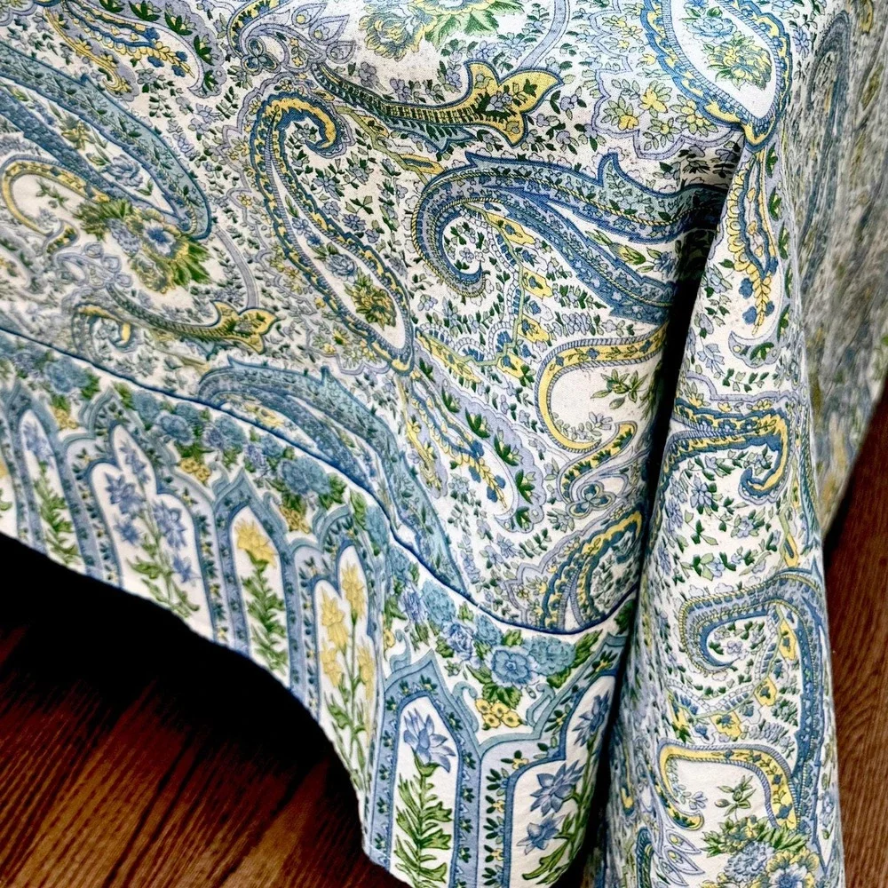 April Cornell Cotton Tablecloth Blue Green Paisley Floral 102x54 Cottage Coastal